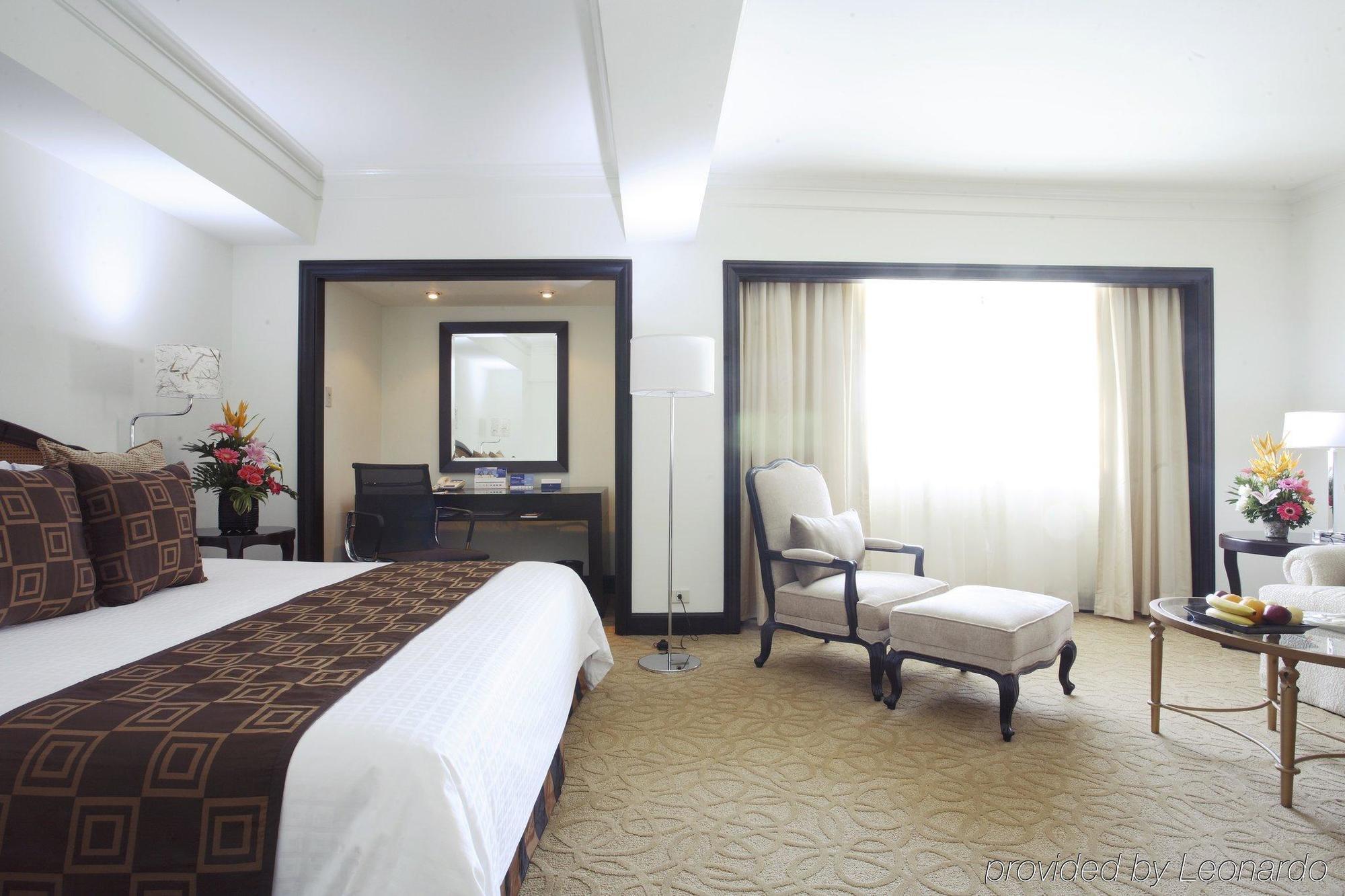 Отель Intercontinental Manila Макати Номер фото