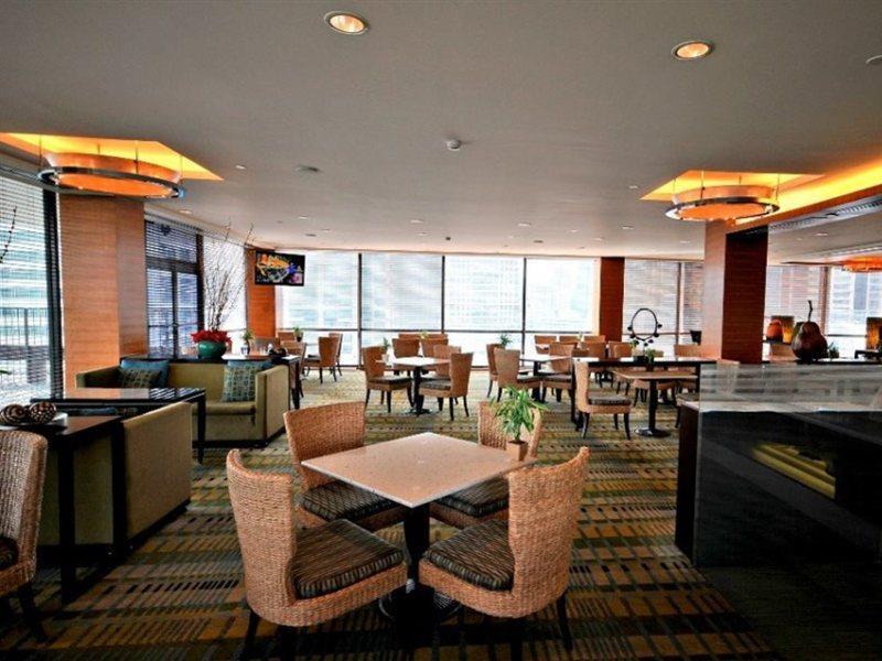 Отель Intercontinental Manila Макати Экстерьер фото